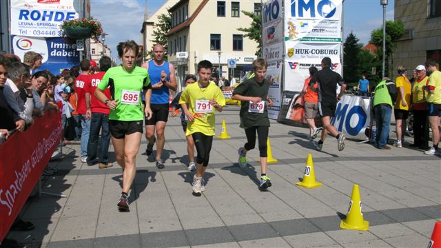 ../Images/BenefizlaufMerseburg2011 (95).jpg